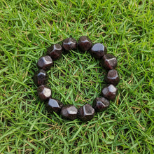 Load image into Gallery viewer, Garnet Bracelet
