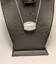 Load image into Gallery viewer, Moonstone Pendant / Barrel cut