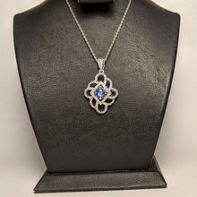 Load image into Gallery viewer, PREMIUM COLLECTION - Natural untreated Blue Sapphire Pendant