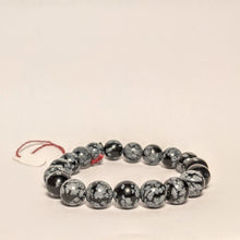 Load image into Gallery viewer, Snow flakes Obsidian bracelet - Medium
