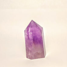 Load image into Gallery viewer, High frequency Amethyst point -  Crystal collection
