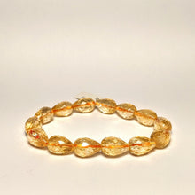 Load image into Gallery viewer, PREMIUM COLLECTION - High frequency Citrine Bracelet - pear shape gem cut