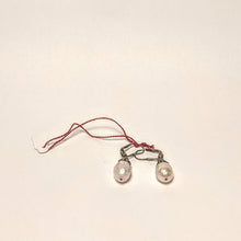 Load image into Gallery viewer, Natural Pearl earrings - Vintage Pearl Sterling Silver earrings