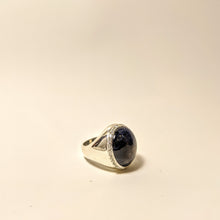 Load image into Gallery viewer, PREMIUM COLLECTION - Natural Double Star Blue Sapphire ring. CERTIFIED RING