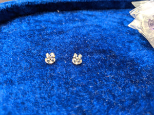 Garnet Sterling Silver earrings -  Gem cut natural stone