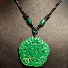 Load image into Gallery viewer, Jade medallion pendant - green Jade