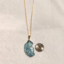 Load image into Gallery viewer, PREMIUM COLLECTION - Aquamarine Pendant - 14K yellow gold