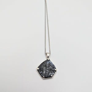 PREMIUM COLLECTION - Natural Blue Sapphire Pendant / Sterling Silver