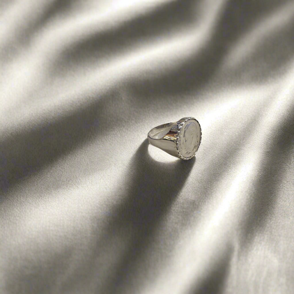 U.S. MINT Silver ring (OFFICIAL COIN)