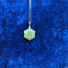 Load image into Gallery viewer, Green Aventurine pendant
