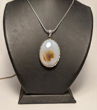 Load image into Gallery viewer, Dendritic Agate pendant / Tree Agate
