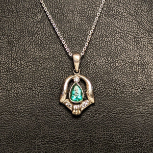 PREMIUM COLLECTION - Natural Emerald and Diamonds Pendant