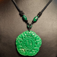 Load image into Gallery viewer, Jade  medallion pendant - green Jade
