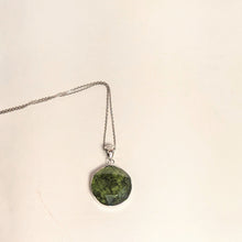 Load image into Gallery viewer, PREMIUM COLLECTION - Natural Moldavite / (NOT A FAKE STONE)
