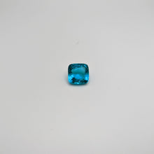 Load image into Gallery viewer, PREMIUM COLLECTION - Swiss Blue Topaz - Gem
